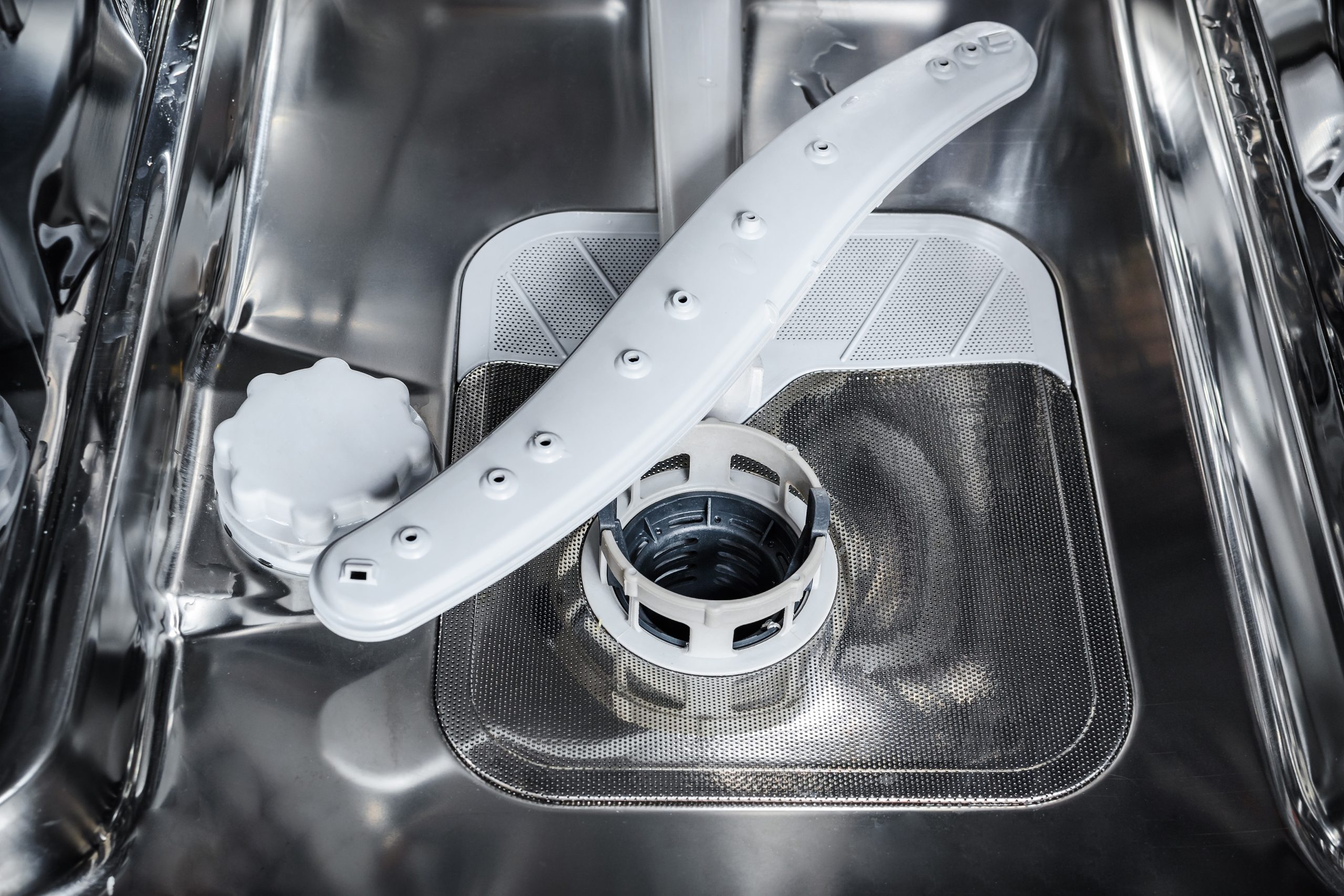 How to Remove the Filter on a Whirlpool Dishwasher